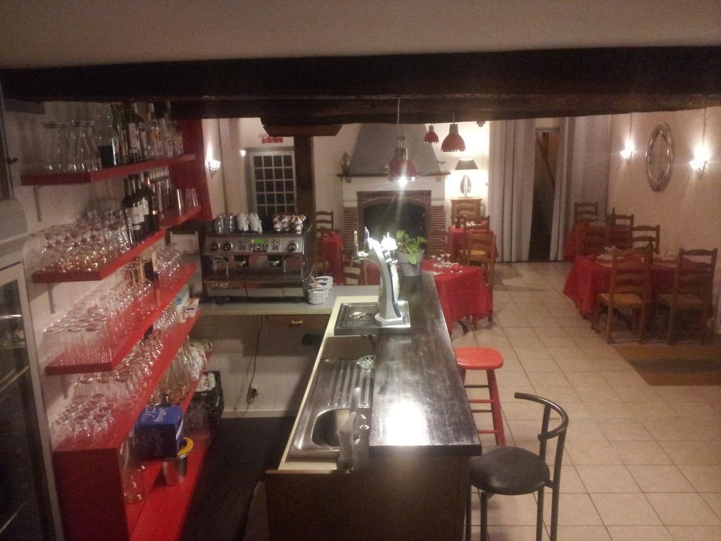 Hotel Restaurant Henri IV Eauze Dış mekan fotoğraf