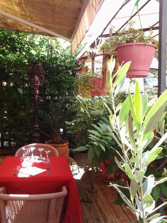 Hotel Restaurant Henri IV Eauze Dış mekan fotoğraf