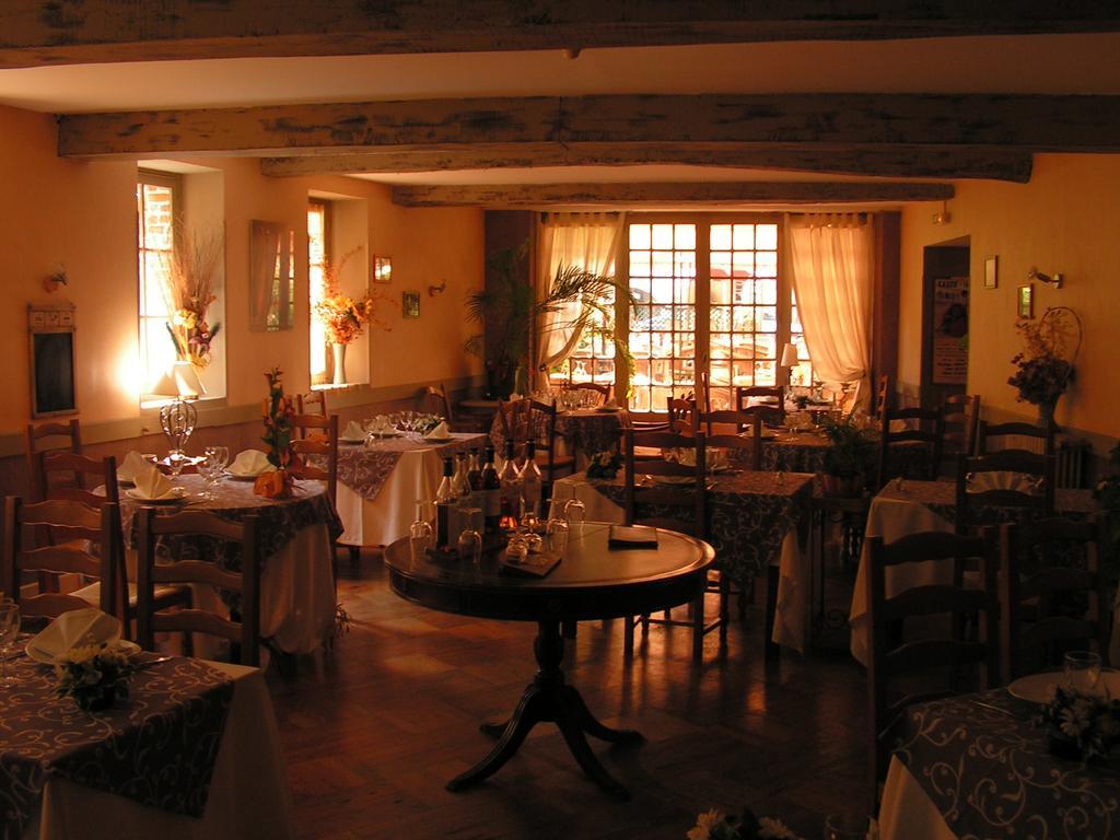 Hotel Restaurant Henri IV Eauze Dış mekan fotoğraf